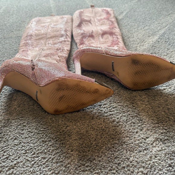 Gianni Bini Pink Patterned Heeled Boots - Picture 2 of 2